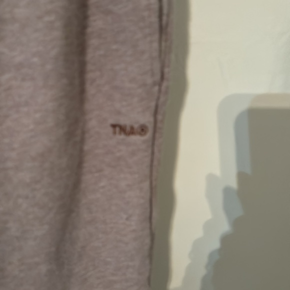 TNA Boyfriend Fit Cozy Fleece Cotton Blend Sweatpant - Picture 2 of 10